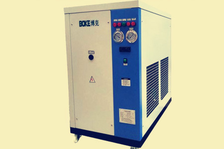 水冷箱式冷水機(jī)和螺桿式機(jī)組有何不同？