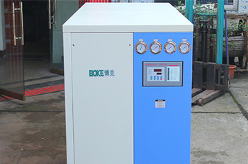 冷水機(jī)出現(xiàn)異常需要檢查哪些地方？